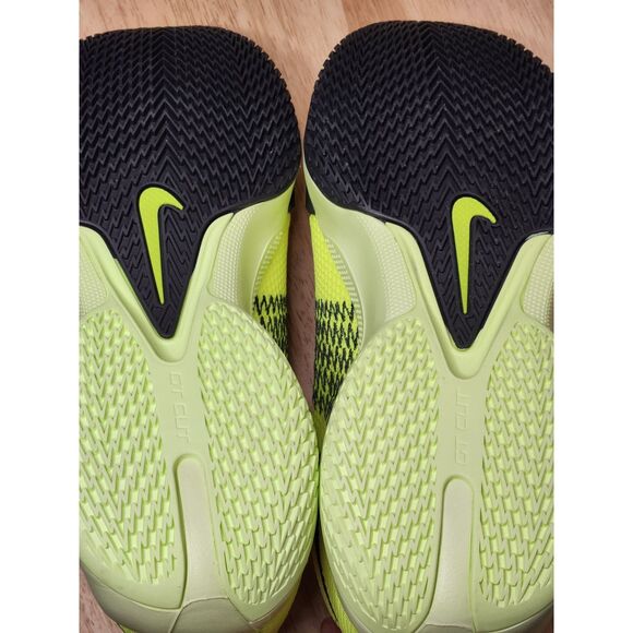 Nike G.T. Cut Academy 3 Basketball Shoes Men's 8 Women's 9.5 - Picture 8 of 9